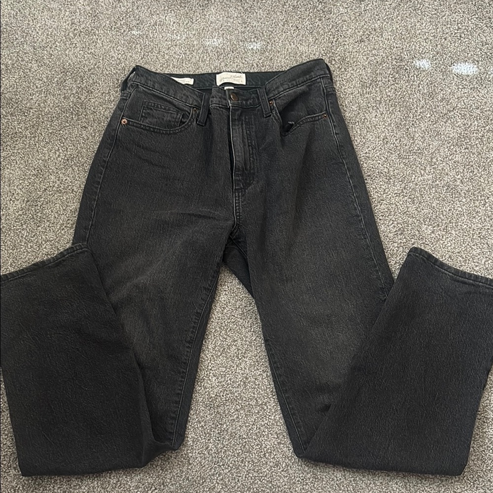 Universal Thread Black Straight Jeans